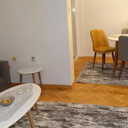 Miro's Place * Скопье