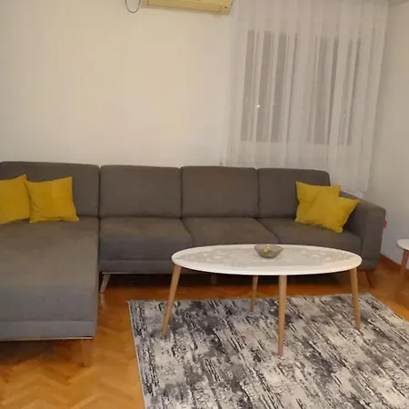 아파트 Miro's Place *