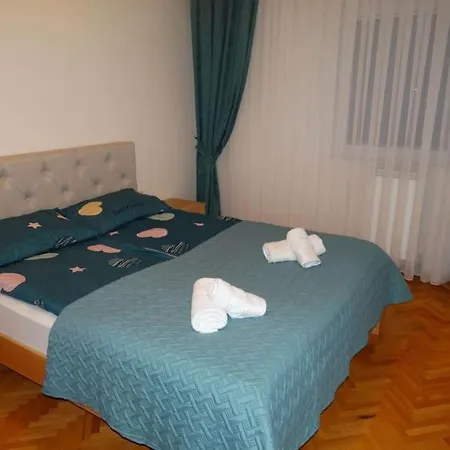 Miro's Place Апартаменты *