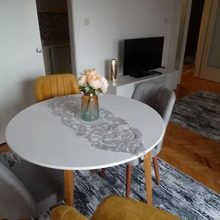 Miro's Place Appartement *